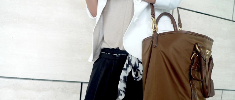 elizer_23082011_h-2526m_g2000_mono_prada_shentonista