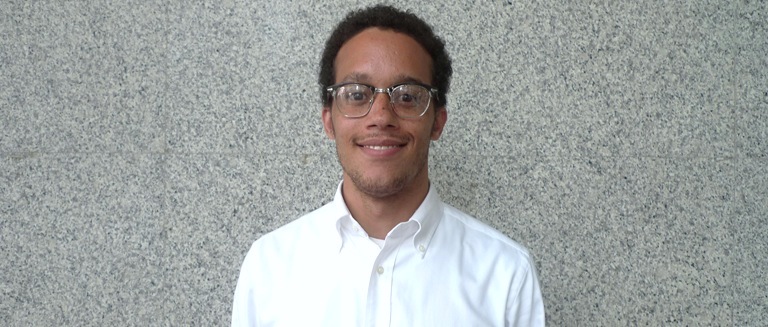 alex_23082011_uniqlo_shentonista