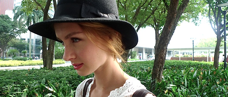 helen3_new_look_shentonista_06102011