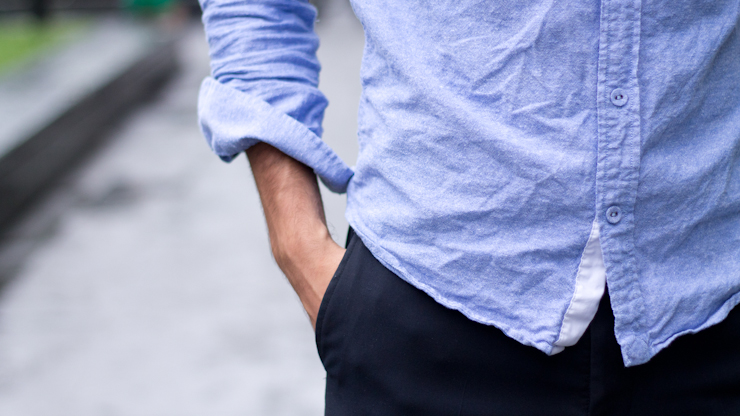 SHENTONISTA-Antoine-Finance_Analyst-France-Gap_Pierre_Cardin_Geox-December-2-252C2011-4