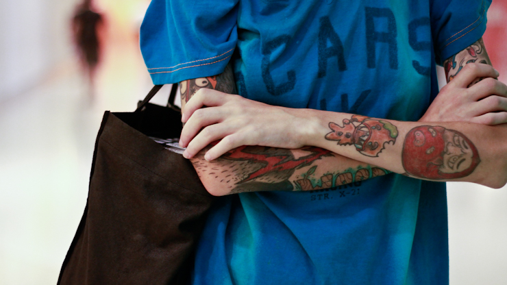 SHENTONISTA-Camen-Physics_Teacher-Switzerland-Chinatown_Crocs_RecycledNovember-28-252C-2011-7