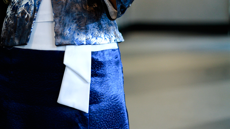 SHENTONISTA-Maliheh-Psychologist-Iran-Tailored_in_Iran_Chinatown-November-28-252C-2011-5