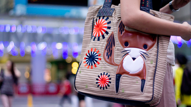 SHENTONISTA-Sharon-Urban_Planner-Singapore-Orange_Thailand_B_Sides_Casio_Crowded_Teeth_London-December-20-252C2011-4