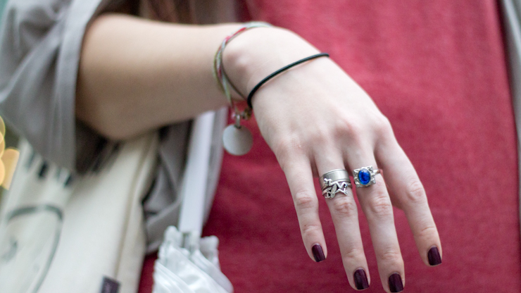 SHENTONISTA-Charmaine-Freelance_Illustrator-Singapore-Malaysia_Thrift_Converse_Hysteric_Glamour_Muji-December-23-252C2011-4-2