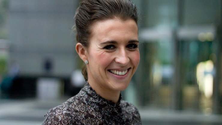 SHENTONISTA-Helena_-2528tbc-2529_Spain-Zara_Adidas_D-2526G_Swarovski_Pandora-December-23-252C2011-5