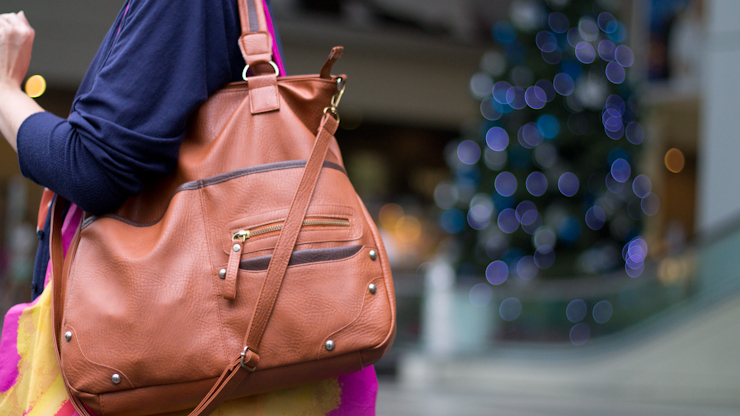 SHENTONISTA-Siew_Choon-Fiance_Analyst-Singapore-Addictive_Cotton_On_Megagamie_Hush_Puppies_Fossil-December-23-2011-2-2