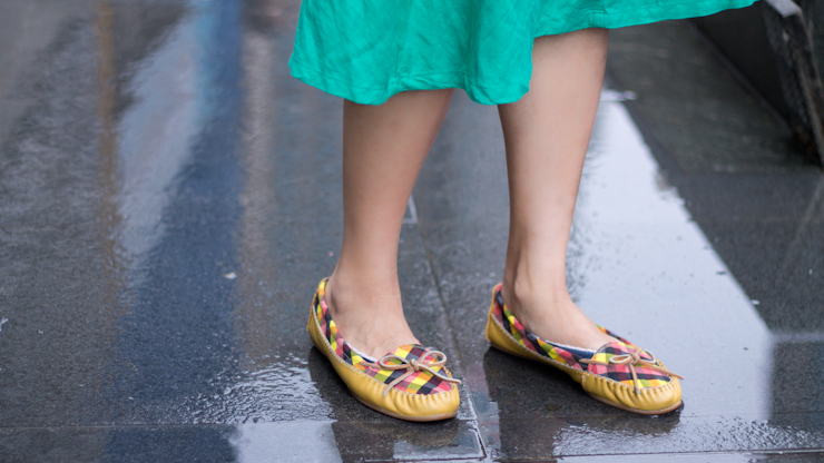 SHENTONISTA-Siew_Choon-Fiance_Analyst-Singapore-Addictive_Cotton_On_Megagamie_Hush_Puppies_Fossil-December-23-2011-4