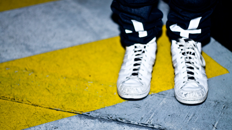 SHENTONISTA-Bobby-Ritz-Butter_Factory-February-15-2012-3