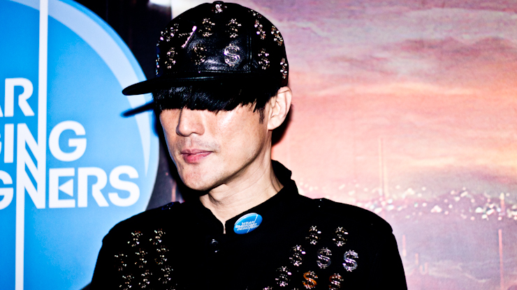 SHENTONISTA-Bobby-Ritz-Butter_Factory-February-15-2012-4