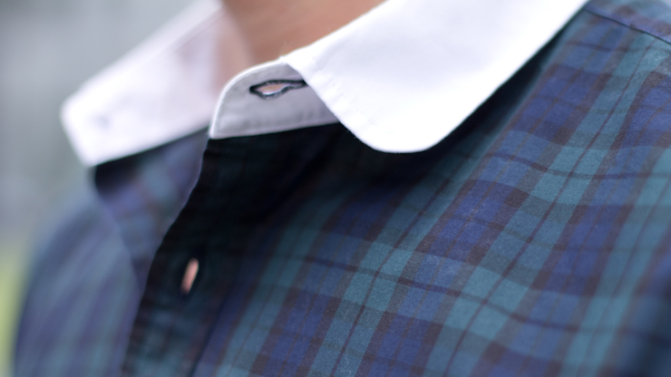 SHENTONISTA-Luis-Banker-Mexico-Burberry_Black_Label_Hugo_APC_Prada_LA_Eyewear_Etro-March-16-2012-3