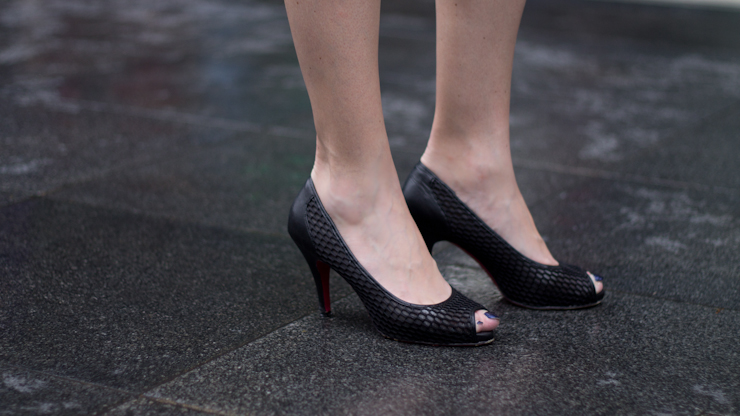 SHENTONISTA-Nanda-Marketing_Consultant-Netherlands-Mango_Ted_Baker_Gripz_Bimba_-2526_Lola_Argentina_Zara-December-23-252C2011