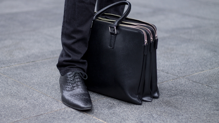 SHENTONISTA-Oliver-Accounts_Executive-Singapore-O-neill_H-amp-M_Nudie_Jeans_Pedro_Raoul_Ray_Ban_Breitling-March-16-2012-3