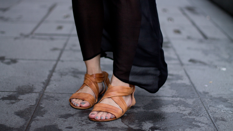 SHENTONISTA-Vania-Makeup_Artist-Singapore-Urban_Outfitters_Steve_Madden_Dooney_-amp-_Bourke_Diva_Zara-December-23-2011-6