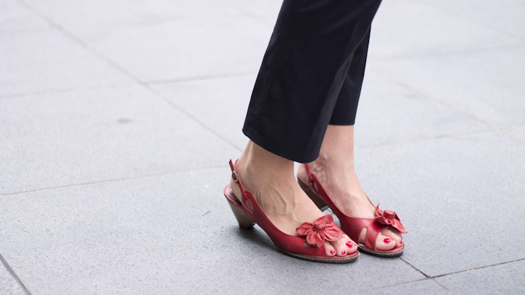 SHENTONISTA-Benedetta-Private_Banking-Italy-Zara_Max-amp-Co_Italy_Hiroshima_Prada_Longines-April-4-2012-7