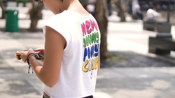 SHENTONISTA-Erika-Copywriter-Singapore-Second_Hand_Uniqlo-April-4-2012-7