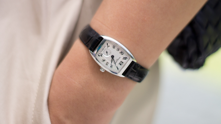 SHENTONISTA-Jomima-Banker-Indonesia-Oasis_Jeans_Massimo_Dutti_Alexandre_Birman_Frederique_Constant_Bottega_Veneta-March-16-2012-4