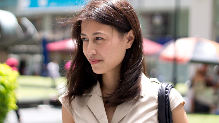 SHENTONISTA-Jomima-Banker-Indonesia-Oasis_Jeans_Massimo_Dutti_Alexandre_Birman_Frederique_Constant_Bottega_Veneta-March-16-2012-6