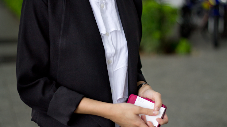 SHENTONISTA-Min_Hui-Legal_Practice-Singapore-Catwalk_Close_ASOS_Charles_-amp-_Keith_Longines-April-4-2012-6