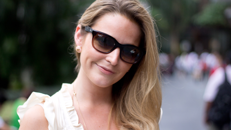 SHENTONISTA-Vanessa-Lawyer-Germany-Joop_Zara_Topshop_Prada_Ray_Ban-March-16-2012-8