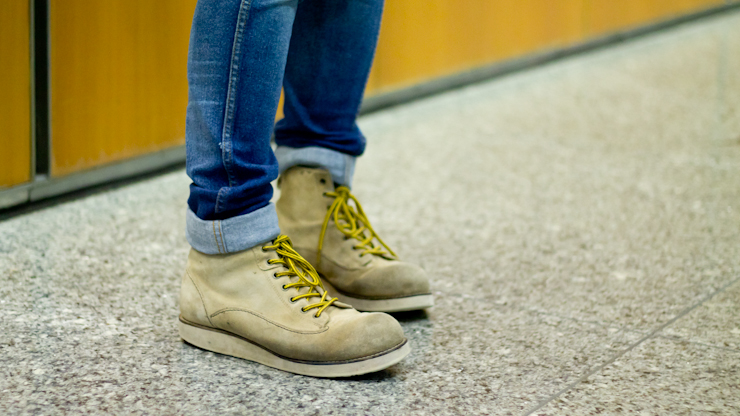 SHENTONISTA-Larry-Designer_Lecturer-Singapore-Sundays_Dr_Denim_Muji-May-18-2012