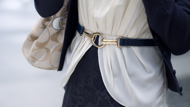 SHENTONISTA-Linda-Chinese_Teacher-China-Raffles_Exchange_Orchard_Takashimaya_Coach-April-19-2012