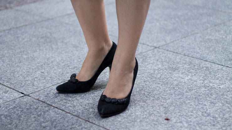 SHENTONISTAFiona-Personal_Assistant-Korea-Banana_Rupublic_G2000_Beverly_Feldman-May-29-2012May-29-2012