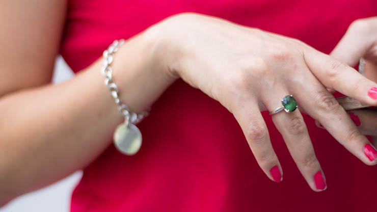 SHENTONISTA-Leo_No_Ra-Lawyer-Australia-South_Haven_Banana_Republic_Guess_Tiffany_-amp-_Co-June-28-2012-June-28-2012-4