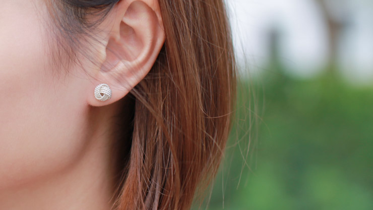 SHENTONISTA-Iris-Financial_Consultant-Singapore-H-amp-M_Prada_Tiffany_-amp-_Co-November-22-2012-November-22-2012