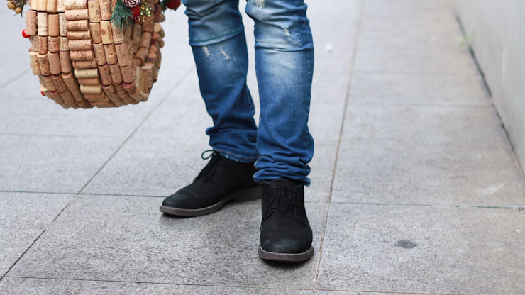 SHENTONISTA-Beethovan-Performer-Brazil-Zara_Pedro_New_Balance-December-14-2012-December-14-2012-5