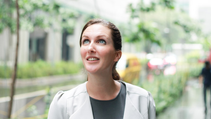 SHENTONISTA-Godelieve-Consultant-Holland-Fond_Aldo_Swarovski_Guess-December-14-2012-December-14-2012-4