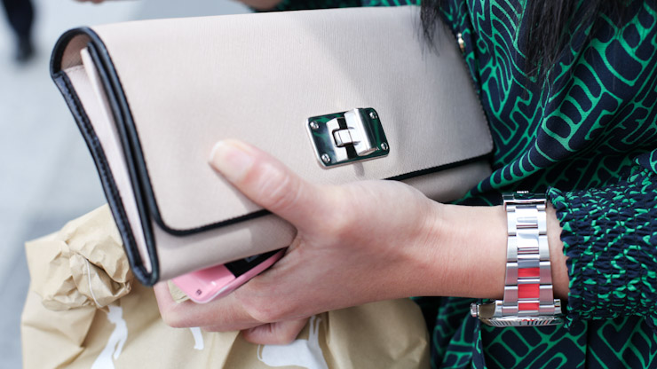 SHENTONISTA-Anne-Broker-Singapore-UOB_Plaza_Jimmy_Choos_Prada_Rolex-January-3-2013-January-03-2013-UNIFORM-5