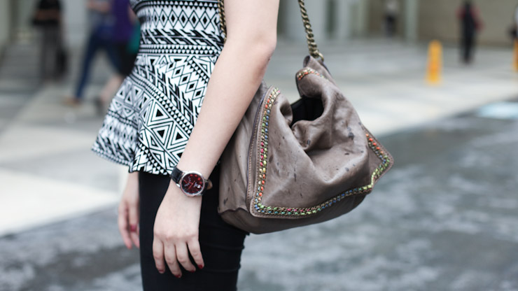 SHENTONISTA-Kyer-Executive-Singapore-ASOS_Bysi_Pedder_Red_Rabeanco_Sovil_et_Titus-January-3-2013-January-03-2013-UNIFORM-8