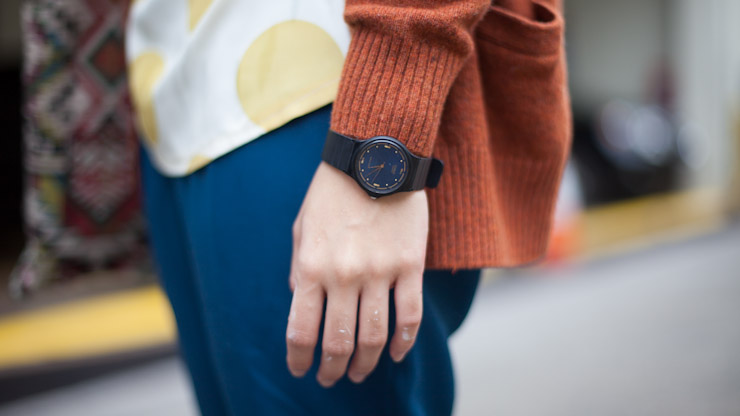 SHENTONISTA-Lara-Student-Singapore-Flea_Market_Bangkok_Nuabs_Casio-January-6-2013-January-04-2013-UNIFORM-5