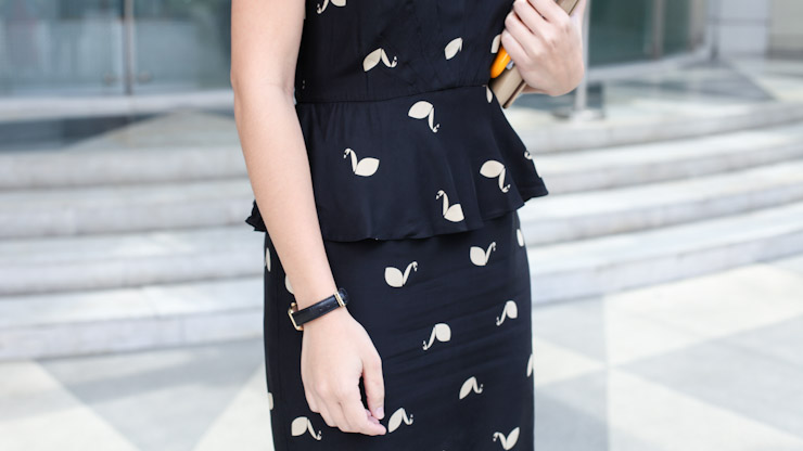 SHENTONISTA-Pamela-Training_Manager-Singapore-Hansel_Pretty_Fit_Paul-amp-Joe_Edox_Prada_Shanghai-January-3-2013-January-03-2013-UNIFORM