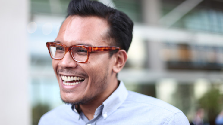 SHENTONISTA-Hilmi-Artist-Singapore-Burberry_Brit_Dockers_Red_Wing_Shoes_Fossil-January-25-2013-January-25-2013-UNIFORM-8