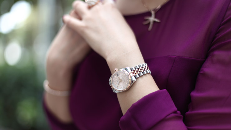 SHENTONISTA-Lisa-Banker-China-DKNY_Christian_Dior_9_West_Lee_Hwa_Rolex_Tiffany-January-25-2013-January-25-2013-UNIFORM-4