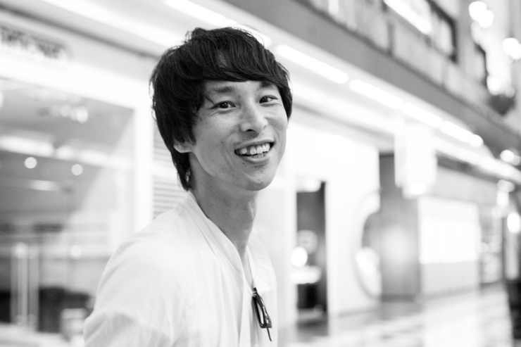 SHENTONISTA-Behind-the-scenes-of-day-3-May-18-2013-UNIFORM-12-3