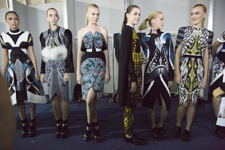 SHENTONISTA-Behind-the-scenes-of-day-3-May-18-2013-UNIFORM-17