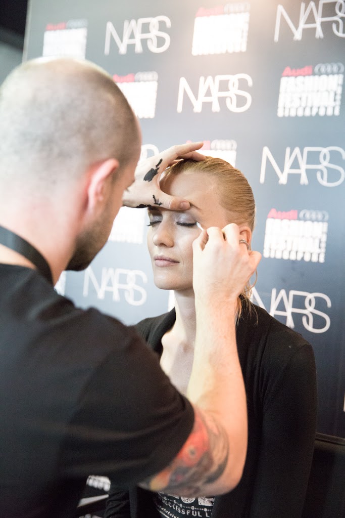 SHENTONISTA-Behind-the-scenes-of-day-3-May-18-2013-UNIFORM-4