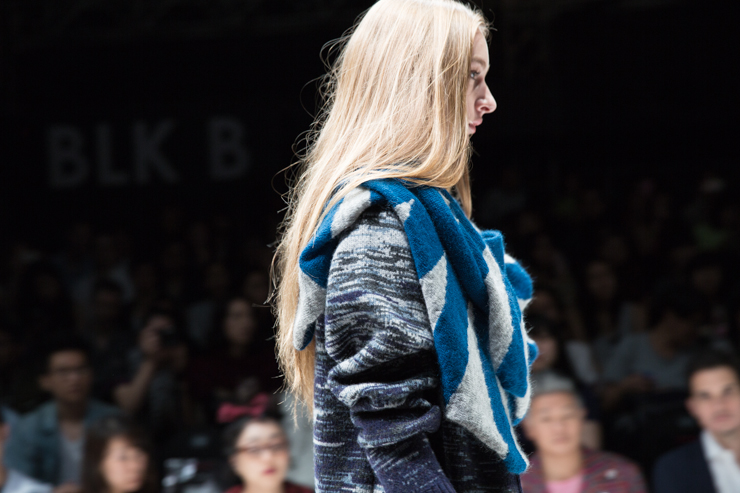 SHENTONISTA-Behind-the-scenes-of-day-3-May-18-2013-UNIFORM-8-3