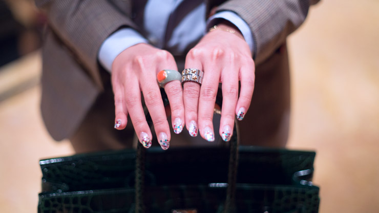 SHENTONISTA-Parveen-Personal_Assistant_Kevin_Seah-Singapore-Kevin_Seah_Churchs_Mums-March-14-2013-March-14-2013-UNIFORM-7