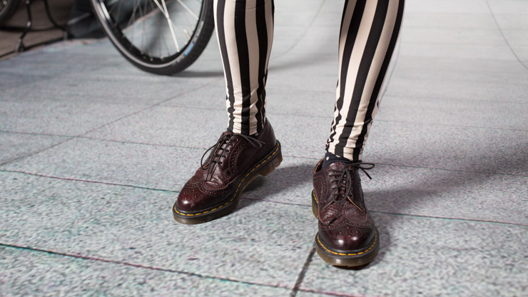 SHENTONISTA-Zi_Xi-Illustrator_MessyMsxi-Singapore-Top_Jacket_Bag_Ring_Bangkok-Tights_Korea-Shoes_Dr_Martens-Necklace_DIY-April-26-2013-April-26-2013-UNIFORM-5