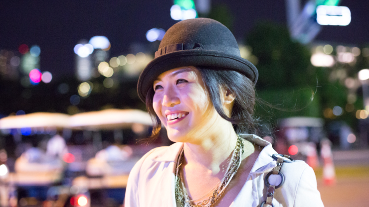 SHENTONISTA-Amelia-Writer-Singapore-Jumper_HandM-Bag_YSL-Shoes_YSL-Shos_Gucci-Bangle_Tiffanys-Shades_KarenWallker-Necklace_WhatWomenWear_May16-2013-May-16-2013-UNIFORM-3