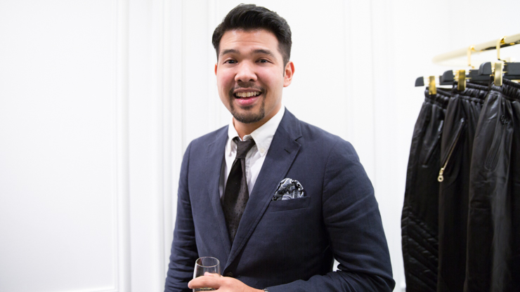 SHENTONISTA-Riyarn-Sales-Singapore-Shirt_Blazer_Uniqlo-Tie_Dad-s-Watch_Casio-Shoes_J_Shoes-June-28-2013June-28-2013-2