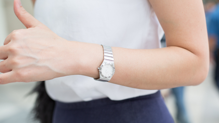 SHENTONISTA-Vivien-Facilities-Assistant-Singapore-Top_GG5-Skirt_Tangs-Bag_Mphosis-Watch_Omega-Earring_Swarovski_May15-2013-May-15-2013-UNIFORM-5