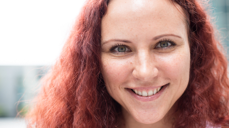 SHENTONISTA-Elena-Manager-Russia-Top_Zara-Skirt_Guess-Shoes_Italy-Watch_Balmain-Bag_Guess-July-12-2013July-12-2013-7