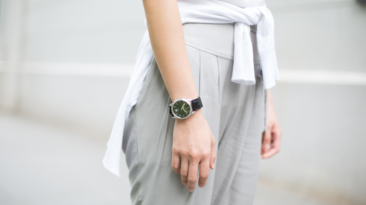 SHENTONISTA-Lisa-Bank_Associate-Singapore-Top_Catwalk_Close-Pants_Warehouse-Shoes_G2000-Cardigan_Fox-Necklace_Bangkok-Watch_Casio-July-12-2013July-12-2013-5