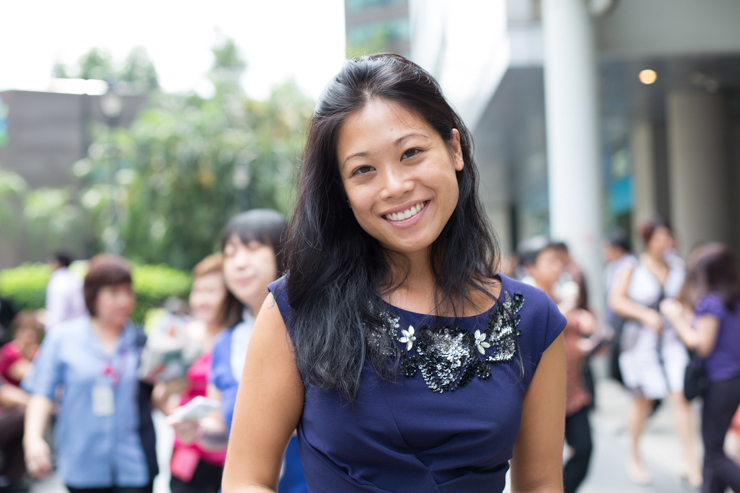 SHENTONISTA-Sabine-Singapore-Project-Manager-Dress_Lipsy-Wallet_Prada-Shoes_Prada_May-15-2013May-15-2013-2