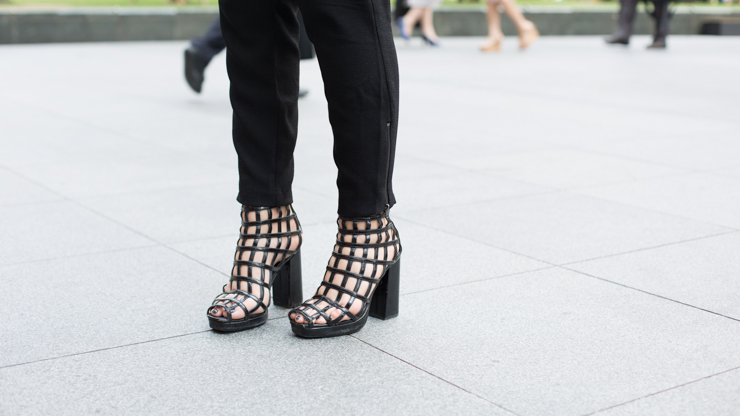 SHENTONISTA-Sophia-Design-Intern-Russia-Pants_Mango-Shoes_Japan-Wallet_Mango_May-15-2013-May-15-2013-UNIFORM-5