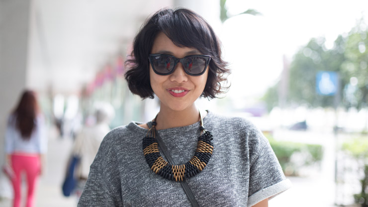 SHENTONISTA-Knox-Copywriter-Philippines-Top_H-amp-M-Skirt_Zara-Shoes_Aerosel-Shades_Ray_Ban-Necklace_Philippines-July-19-2013-July-19-2013-UNIFORM-2